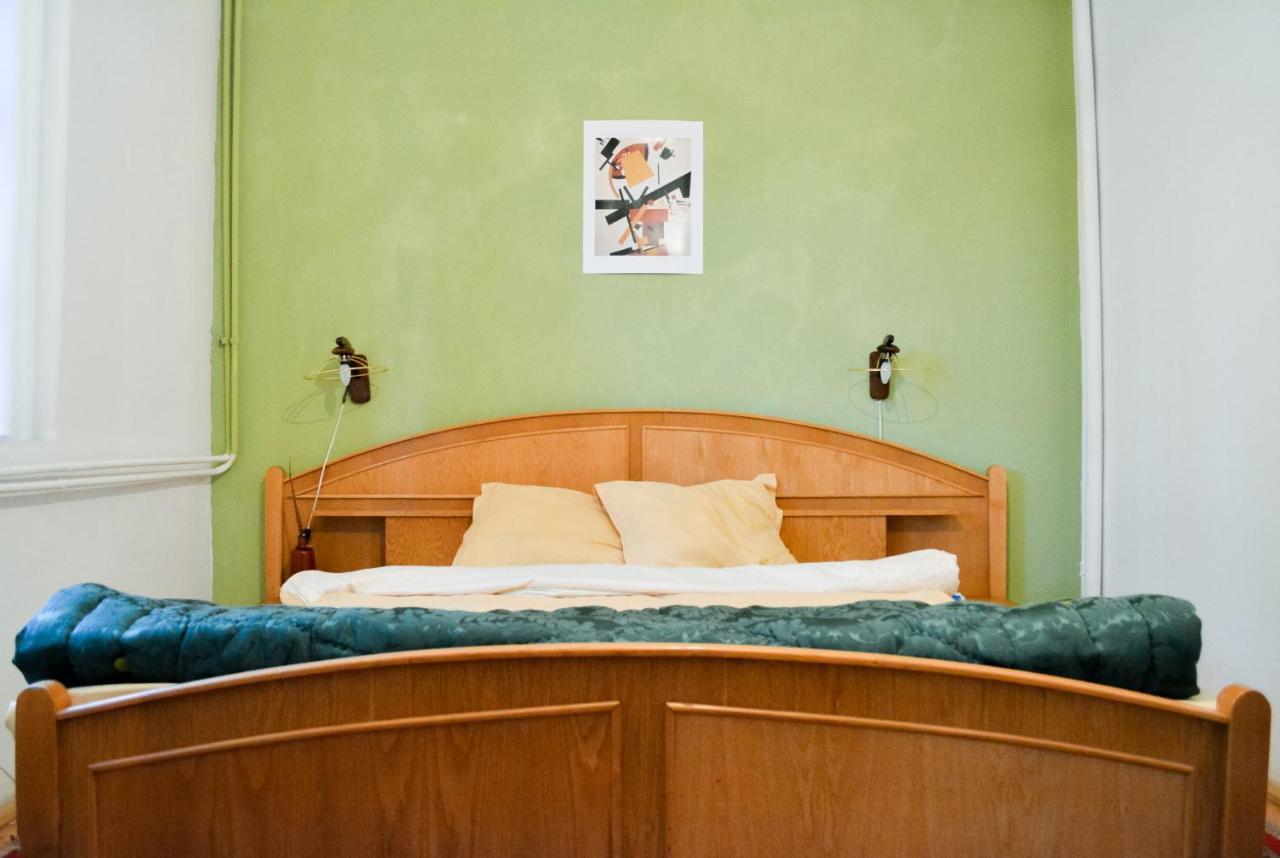 Grandpa'S Hidden Crib, 6 Bedroom, Pet Friendly Sinaia Eksteriør bilde