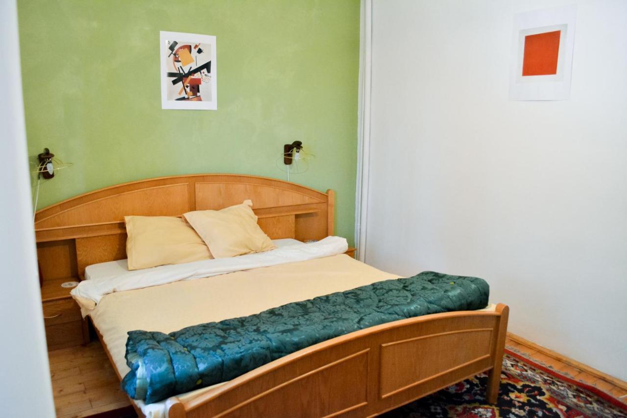 Grandpa'S Hidden Crib, 6 Bedroom, Pet Friendly Sinaia Eksteriør bilde