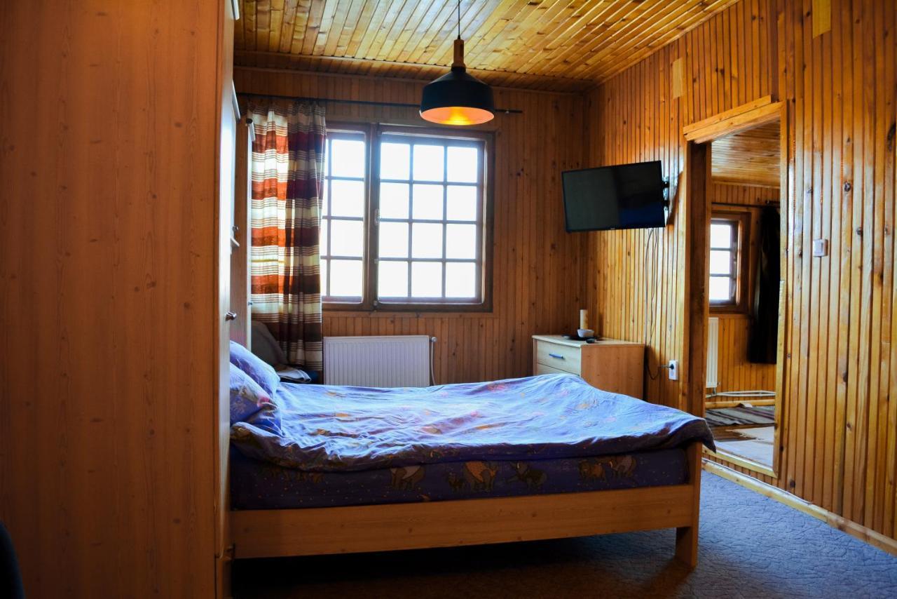 Grandpa'S Hidden Crib, 6 Bedroom, Pet Friendly Sinaia Eksteriør bilde