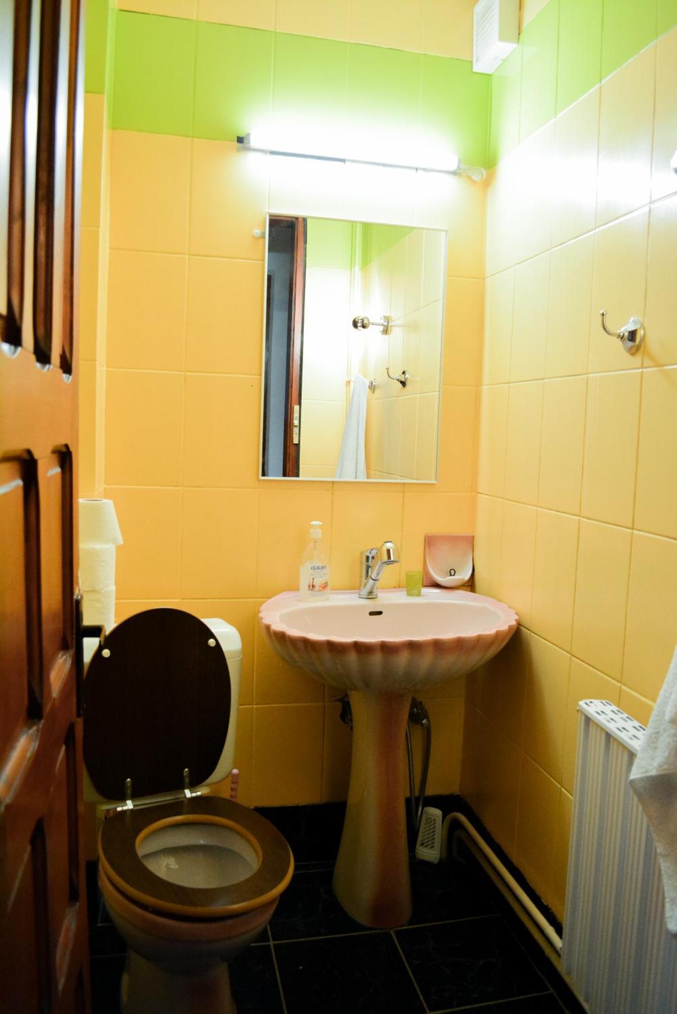 Grandpa'S Hidden Crib, 6 Bedroom, Pet Friendly Sinaia Eksteriør bilde